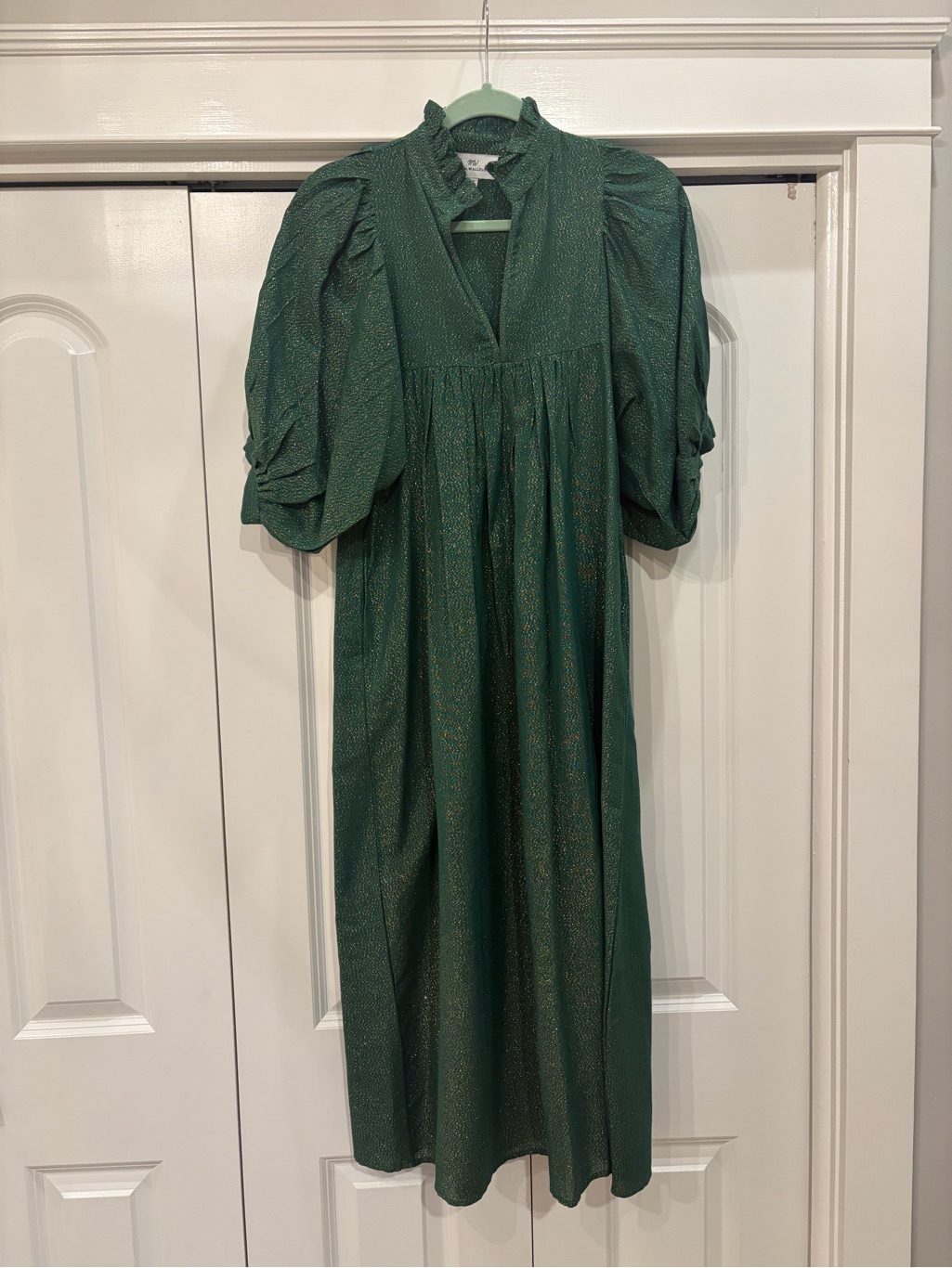 Wallflower Maxi Emerald Green Puff-Sleeve Dress